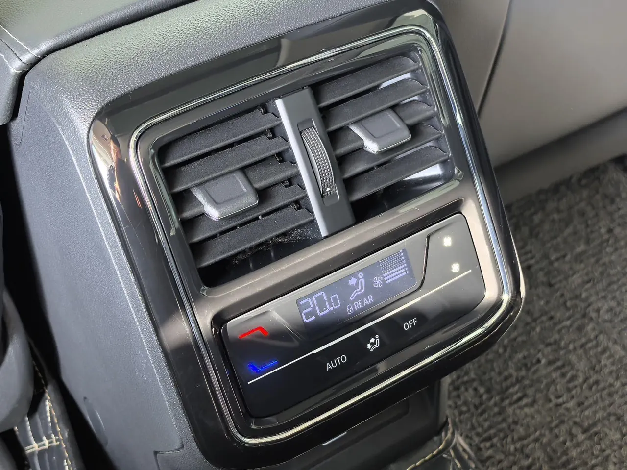 Volkswagen 2023 Passat 2.0TSI 330TSI Star Elite Edition (Modified) Automatic Gear 7