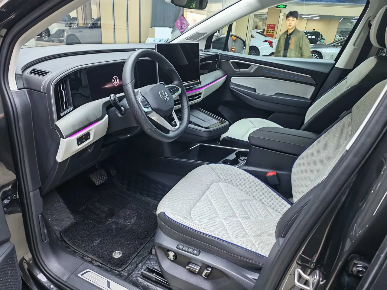 Volkswagen 2026 models range 2.0TSI 450TSI four-wheel drive flagship 6-seat automatic gear 4