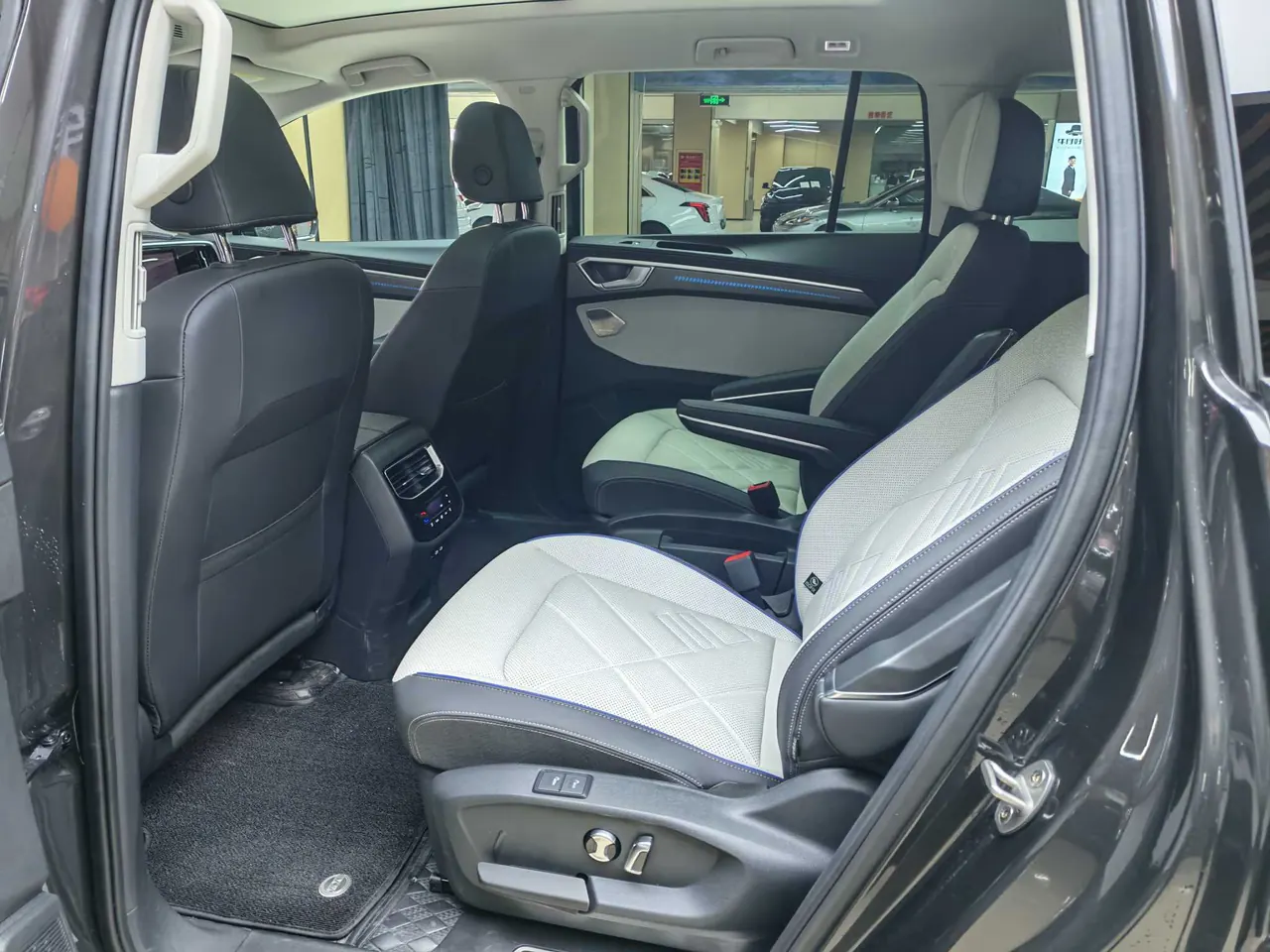 Volkswagen 2026 models range 2.0TSI 450TSI four-wheel drive flagship 6-seat automatic gear 6