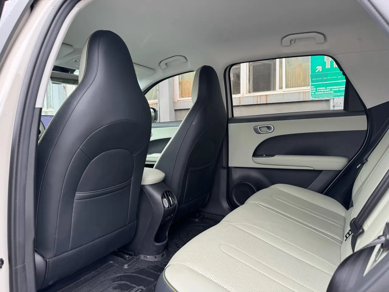 Chery 2026 QQ3 EV 420 Sharing Edition Automatic Gear 5