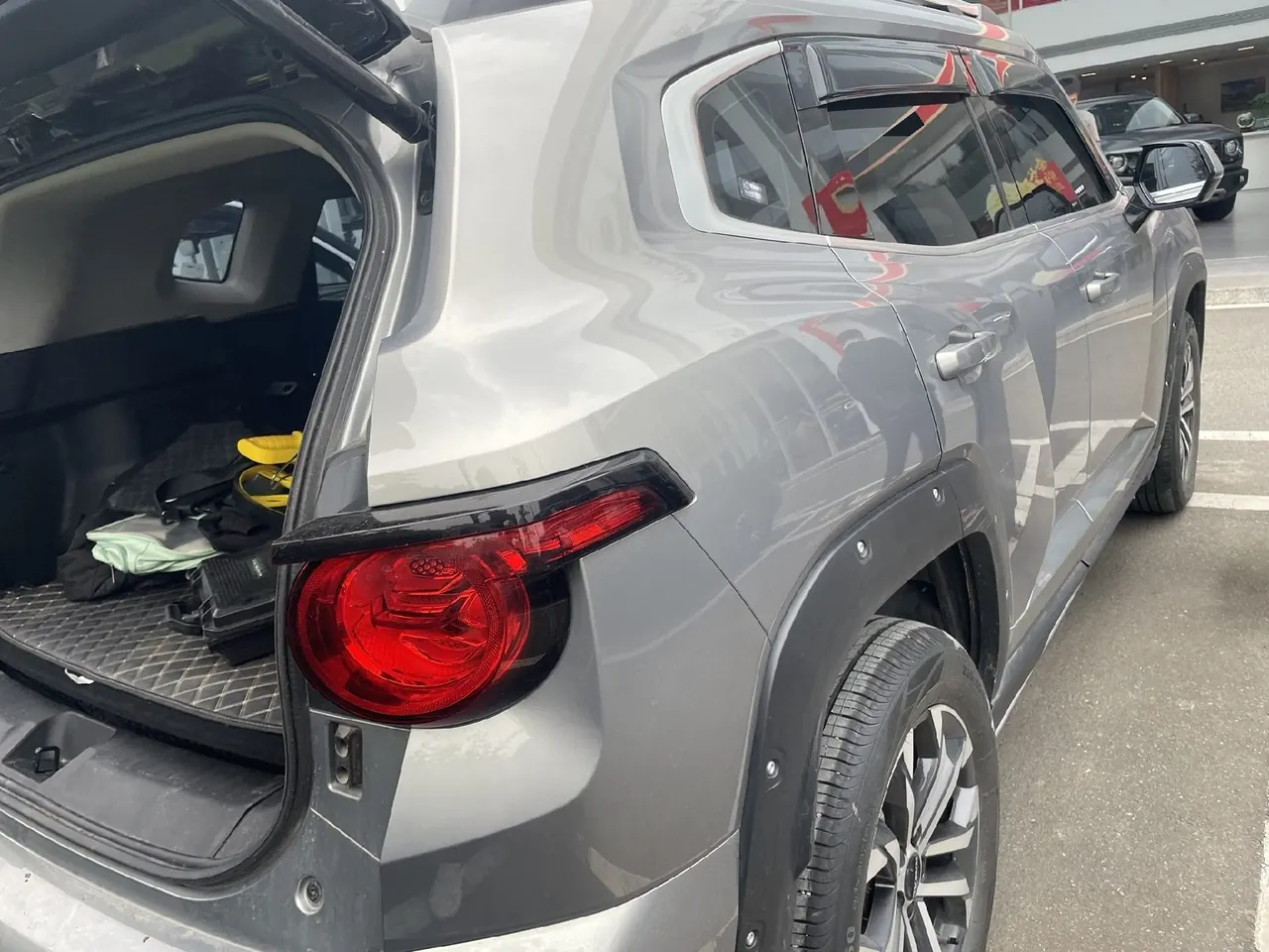 Haval 2023 big dog 2.0T 4-wheel drive Chao Ye Plus automatic gear 7