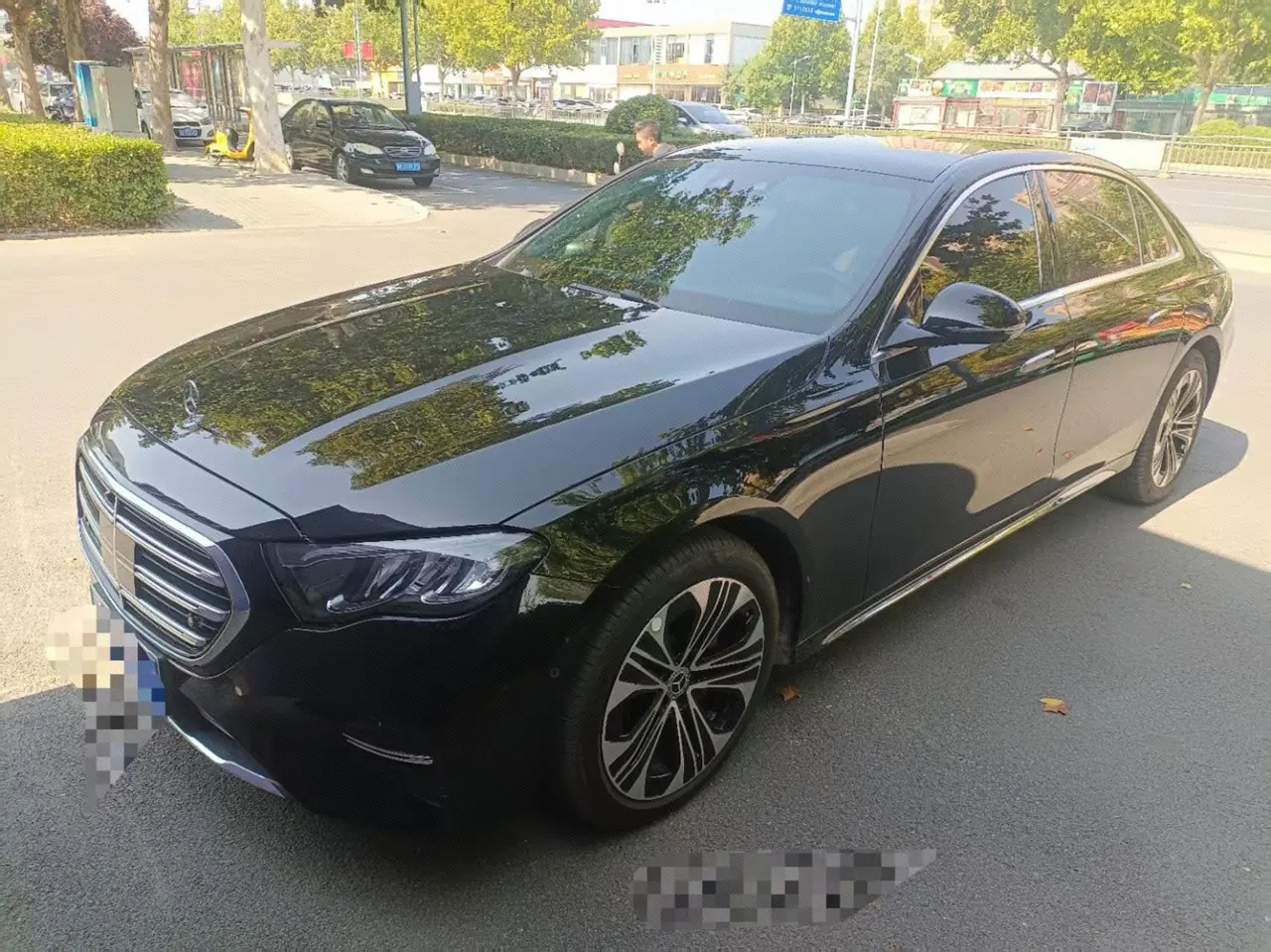 Open image lightbox: Mercedes Benz E-Class 2026 model E 300 L 48V 2.0T Luxury Edition Automatic