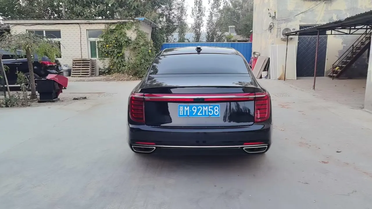 HongQi 2020 H9 48V 2.0T Zhilian Qi Chang Edition Automatic Gear 4