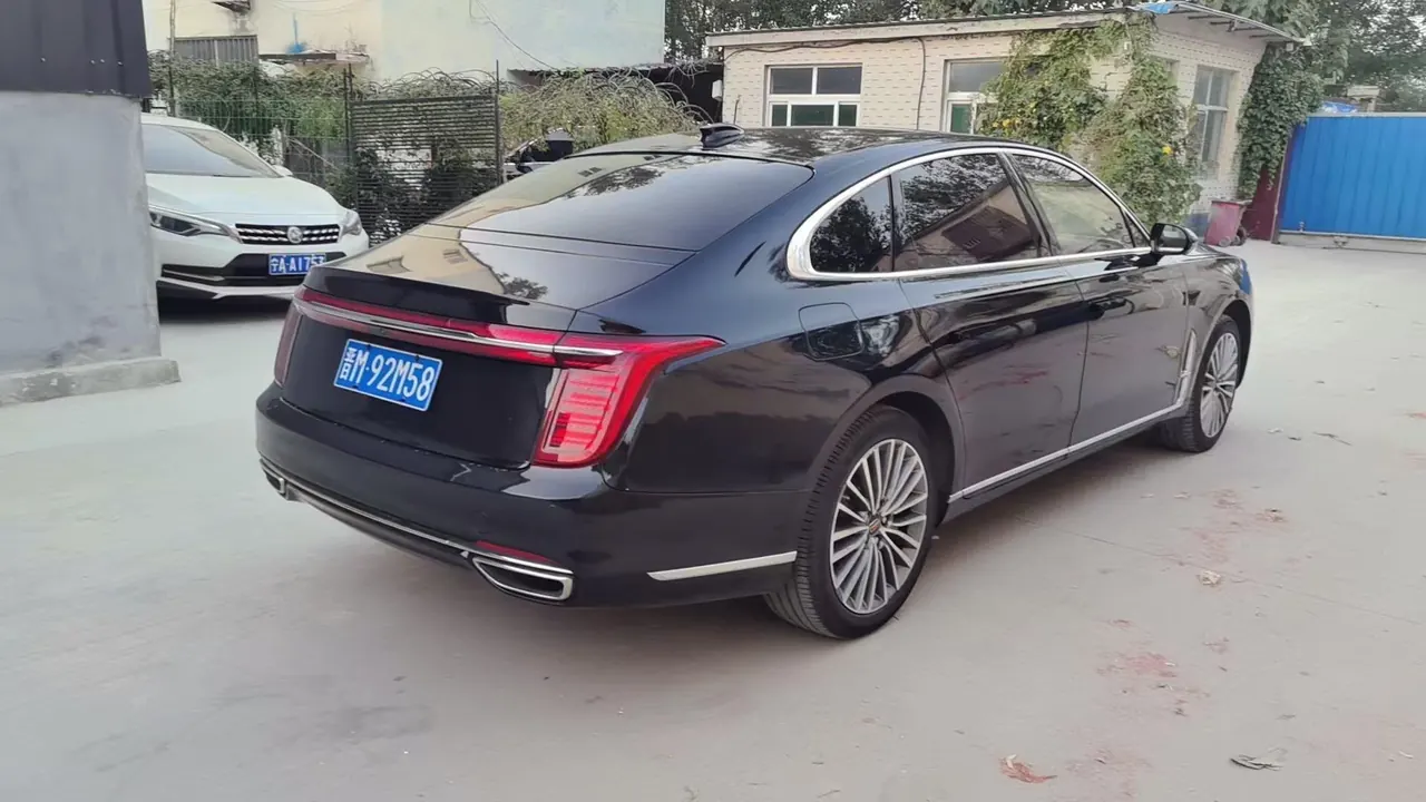 HongQi 2020 H9 48V 2.0T Zhilian Qi Chang Edition Automatic Gear 5