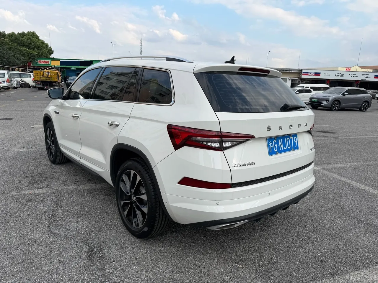 Skoda 2023 Kodiak 2.0TSI TSI 16500.00g Luxury Edition 5 (Modified) Automatic Gear 13