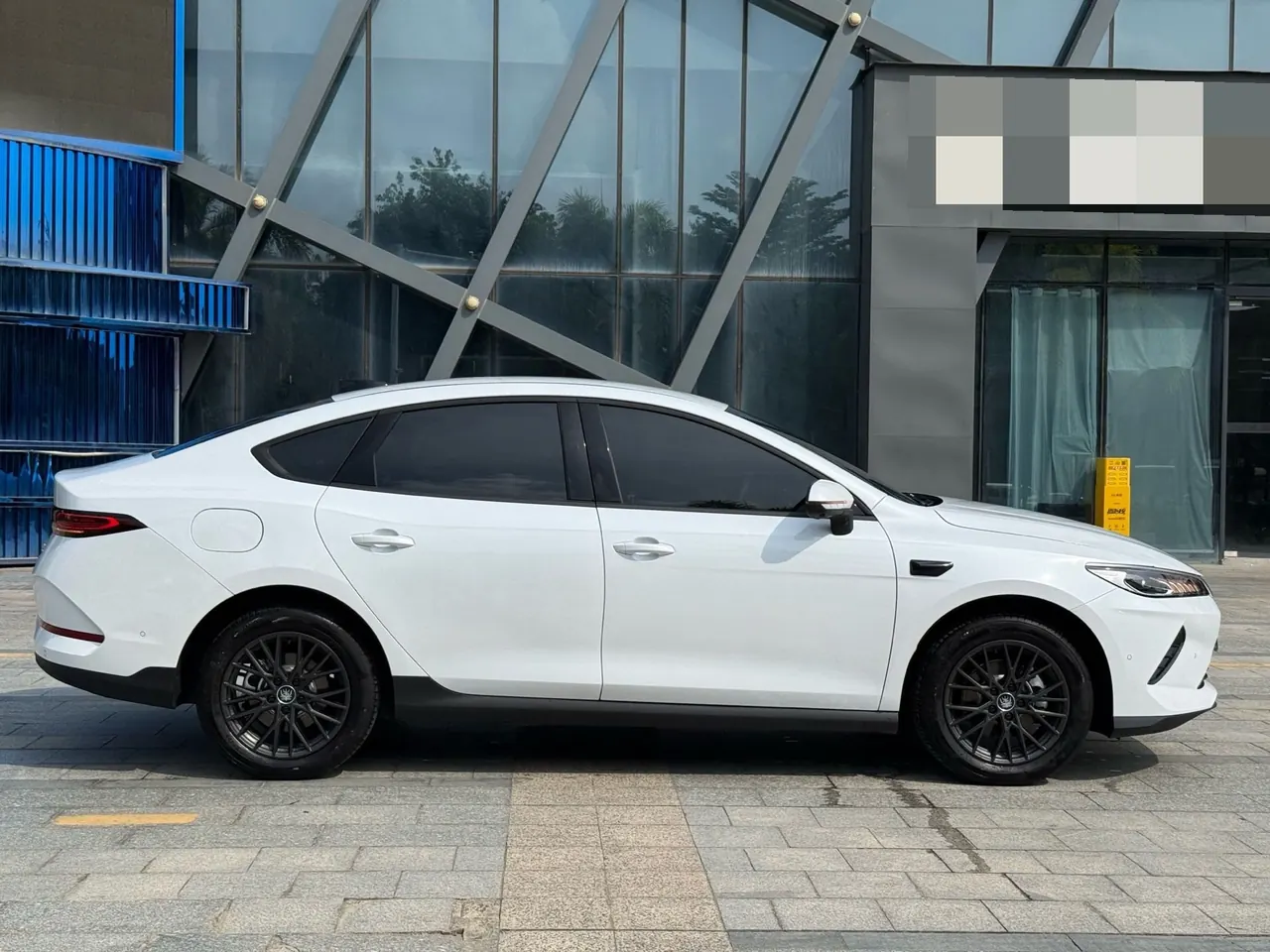 BYD 2025 Qin PLUS EV Smart Driving Edition 420KM Leading Automatic Gear 6