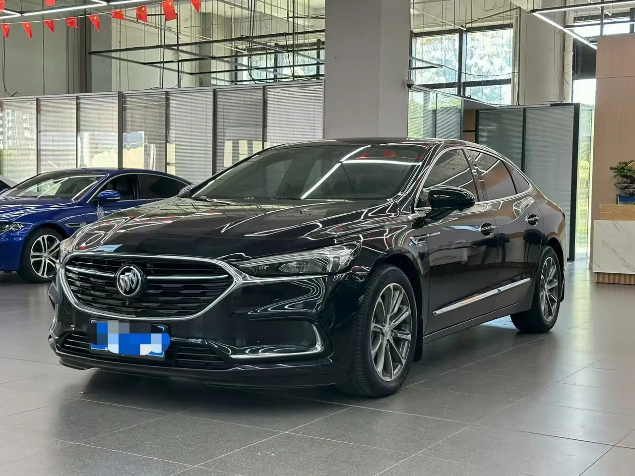 Открыть галерею: Buick 2020 LaCrosse 2.0T 652T Luxury Automatic
