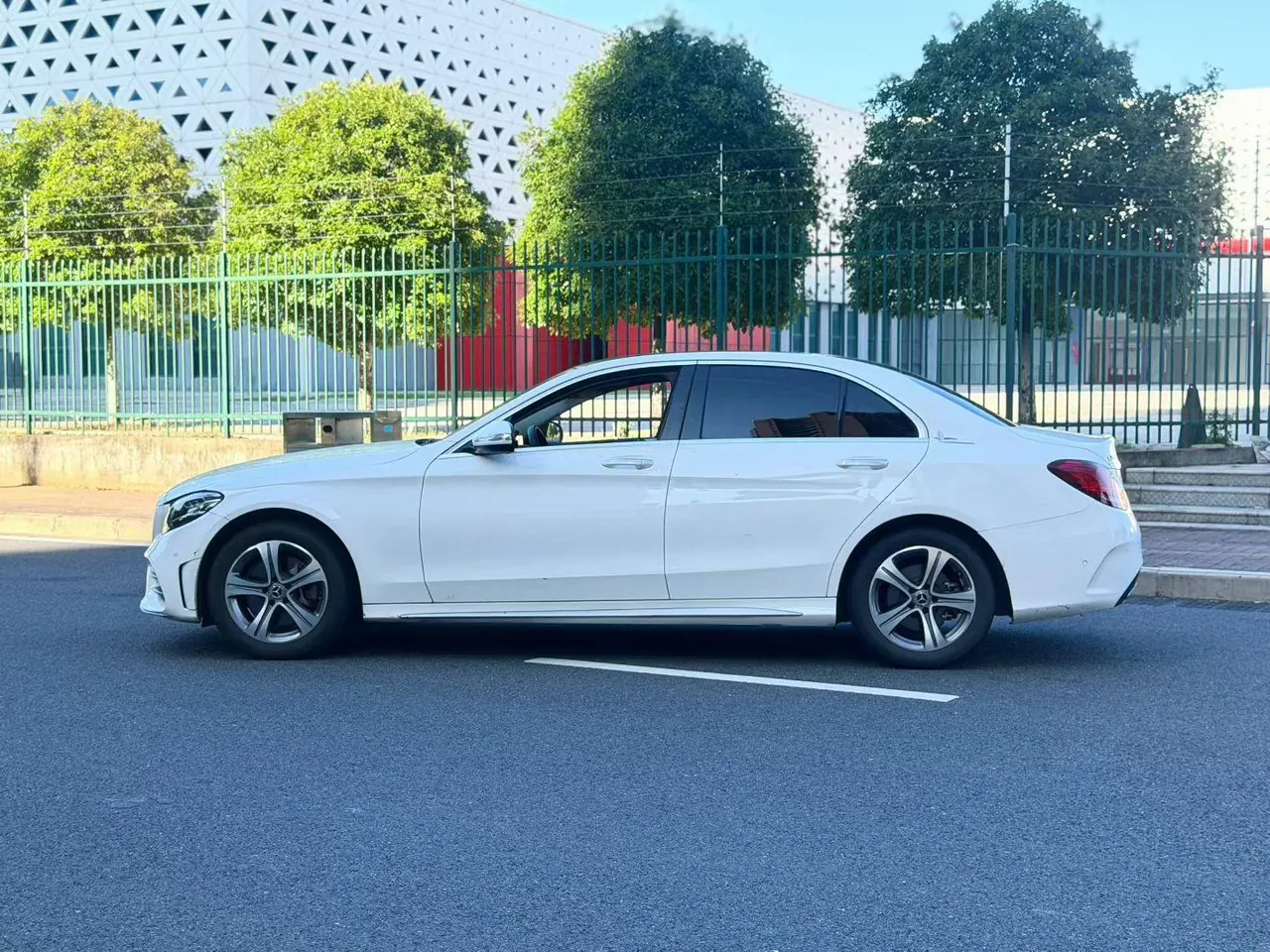 Mercedes Benz Class C 2020 C 260 L 48V 1.5T Sports Edition Automatic Gear 4