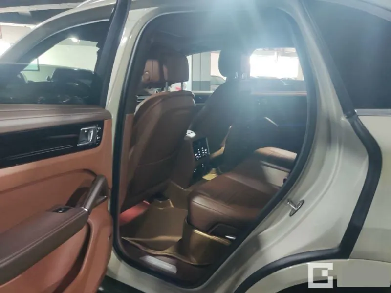 Porsche Cayenne (Imported) 2020 Cayenne S 2.9T Automatic 4