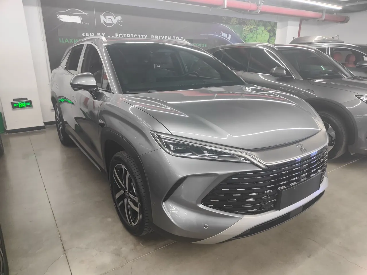 BYD 2025 Song L DM-i 1.5 Stepless Smart Driving Edition 112km Exceed Automatic Gear 3