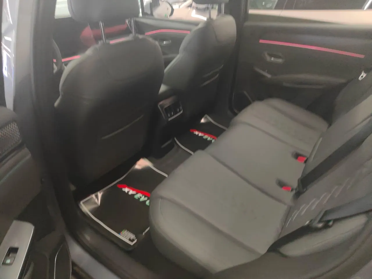 BYD 2025 Song L DM-i 1.5 Stepless Smart Driving Edition 112km Exceed Automatic Gear 6
