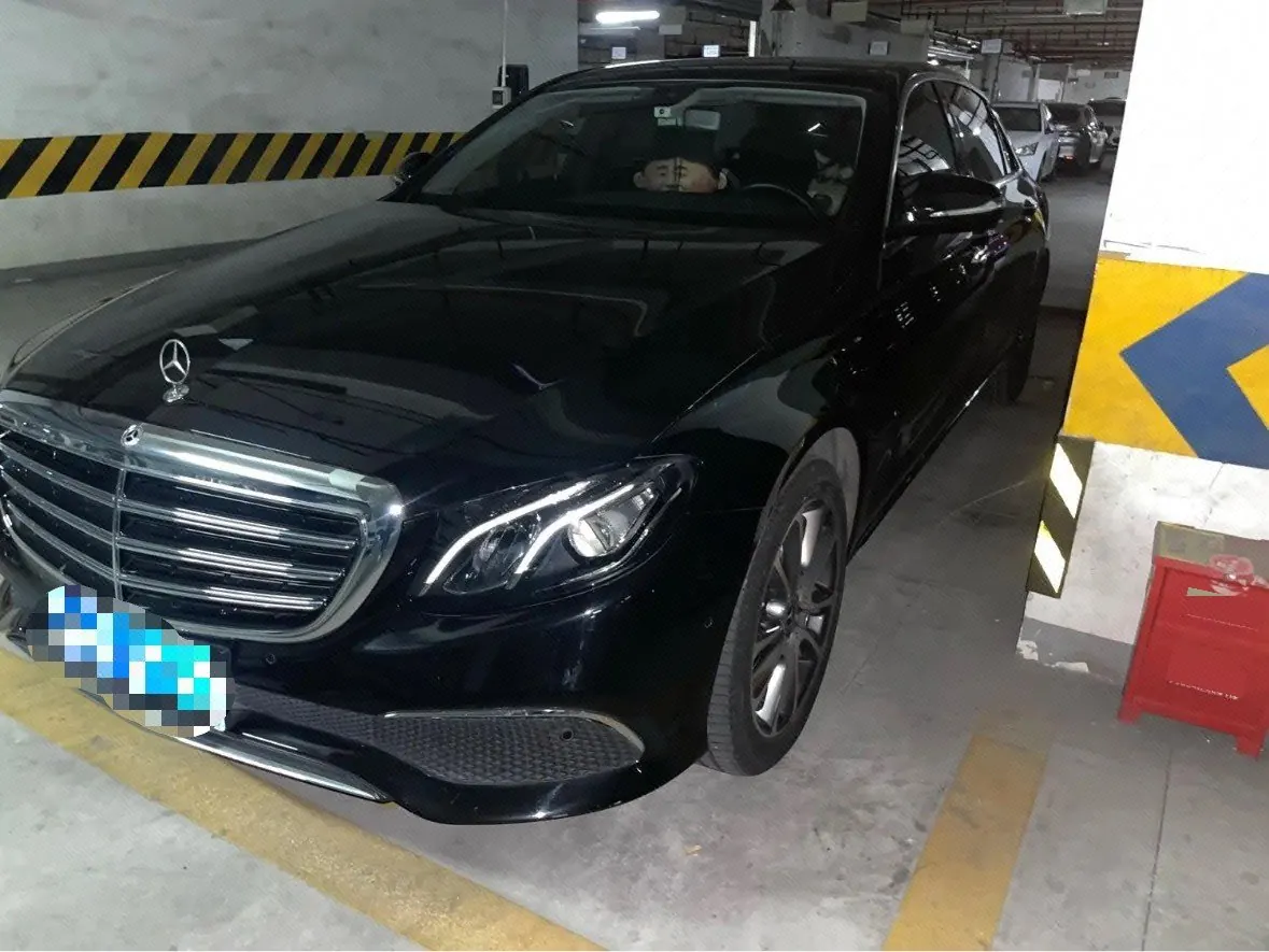 Открыть галерею: Mercedes Benz E Class 2020 E 260 L 48V 1.5T (modified) automatic gear