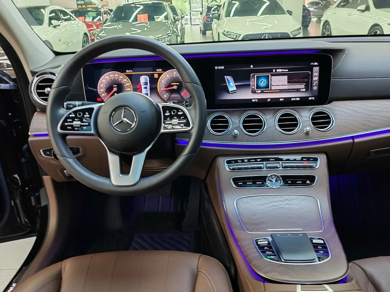 Mercedes Benz E Class 2020 E 300 L 2.0T Luxury Automatic Gear 11