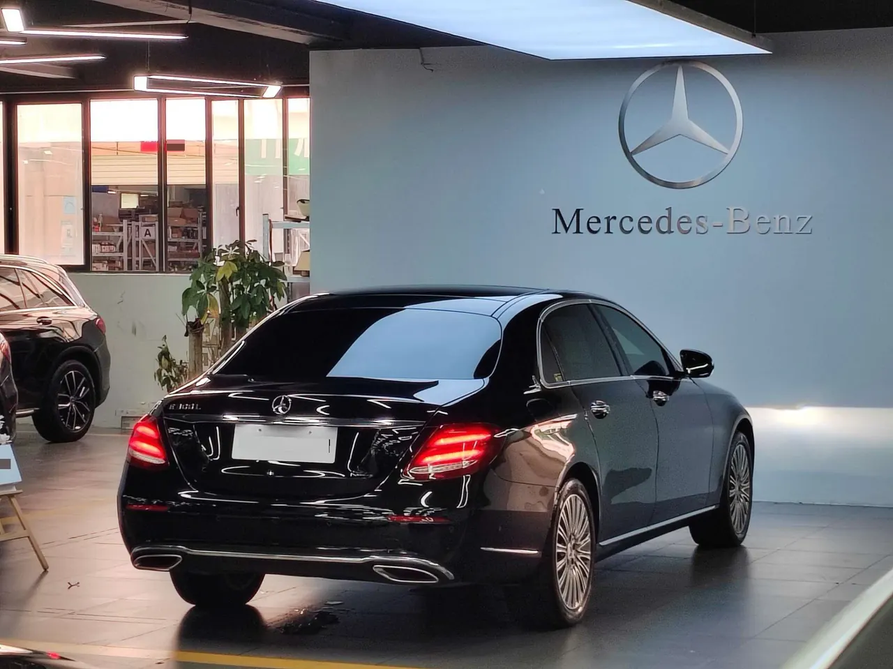 Mercedes Benz E Class 2020 E 300 L 2.0T Luxury Automatic Gear 6
