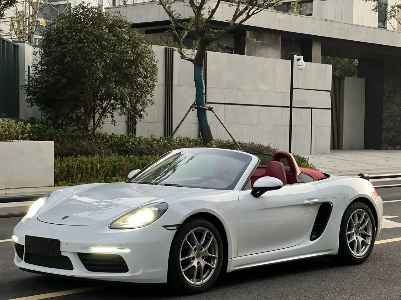 Porsche 718 (Imported) 2020 718 Boxer 2.0T Automatic 3