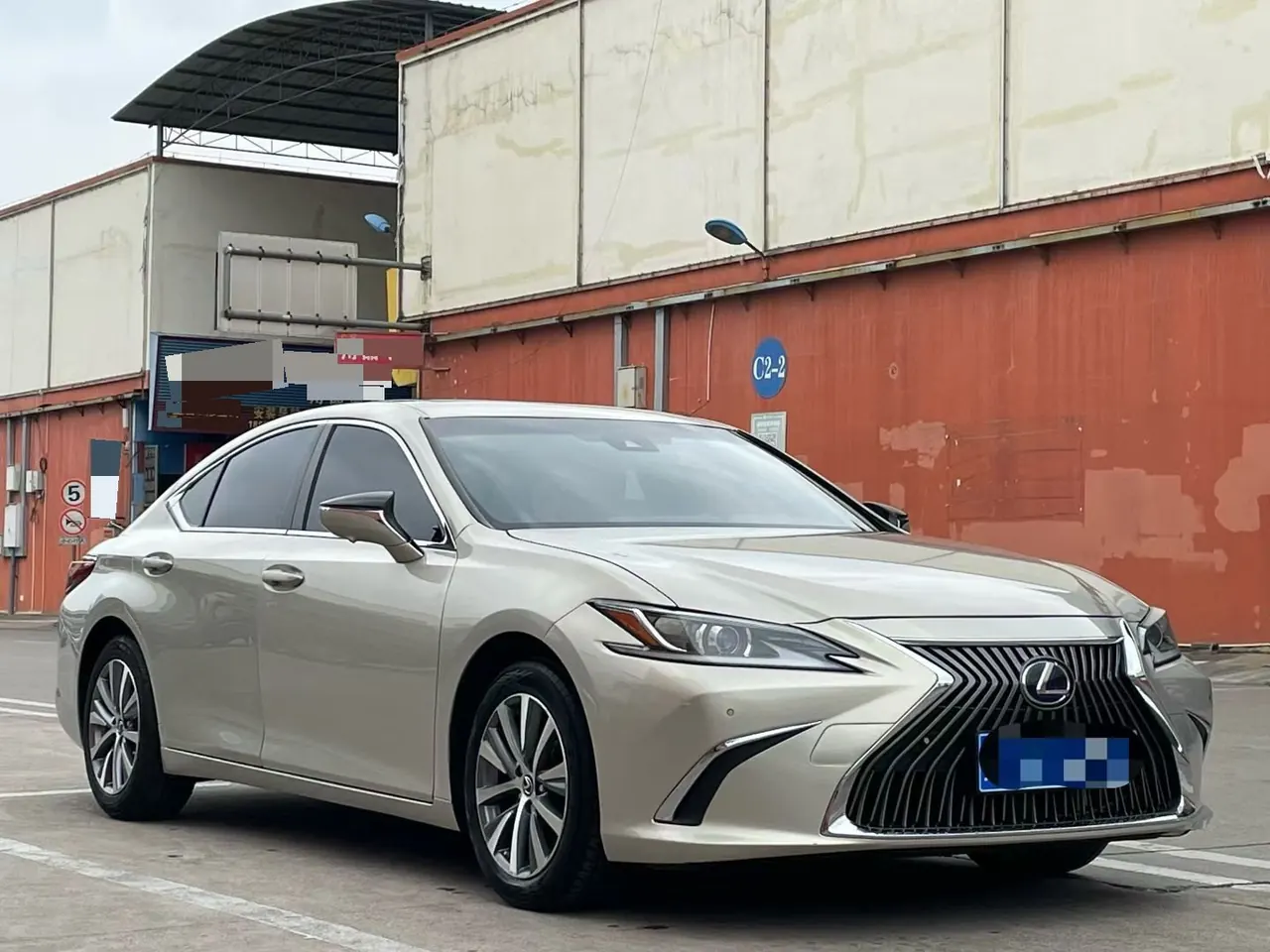 Lexus ES (Imported) 2020 ES200 2.0 Stepless Premium Edition Automatic Gear 3