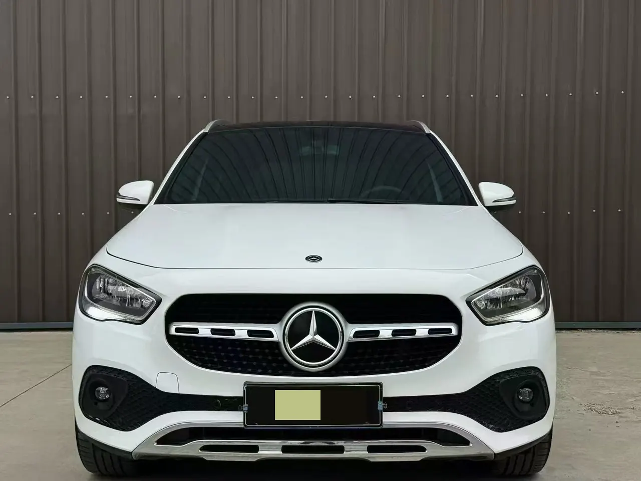 Mercedes Benz 2020 GLA 180 1.3T automatic gear 2