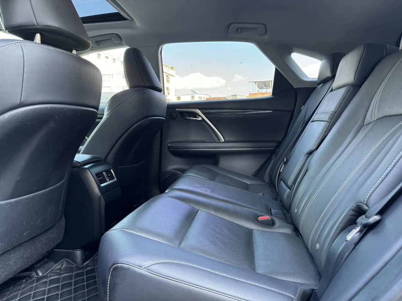 Lexus RX (Imported) 2020 RX450h 3.5 Stepless Four-wheel Drive Elegant Automatic Gear 6