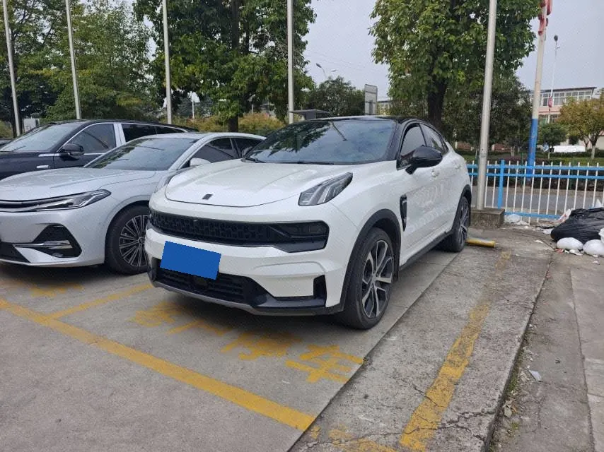 LYNK&amp;CO 2020 LYNK&amp;CO 05 2.0TD four-wheel drive Halo automatic gear - View 1