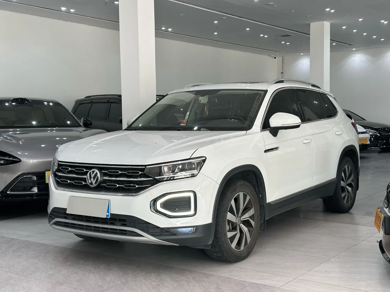Open image lightbox: Volkswagen 2020 Tanyue 2.0TSI 330TSI Two-Drive Deluxe Smart Joint Edition Automatic Gear