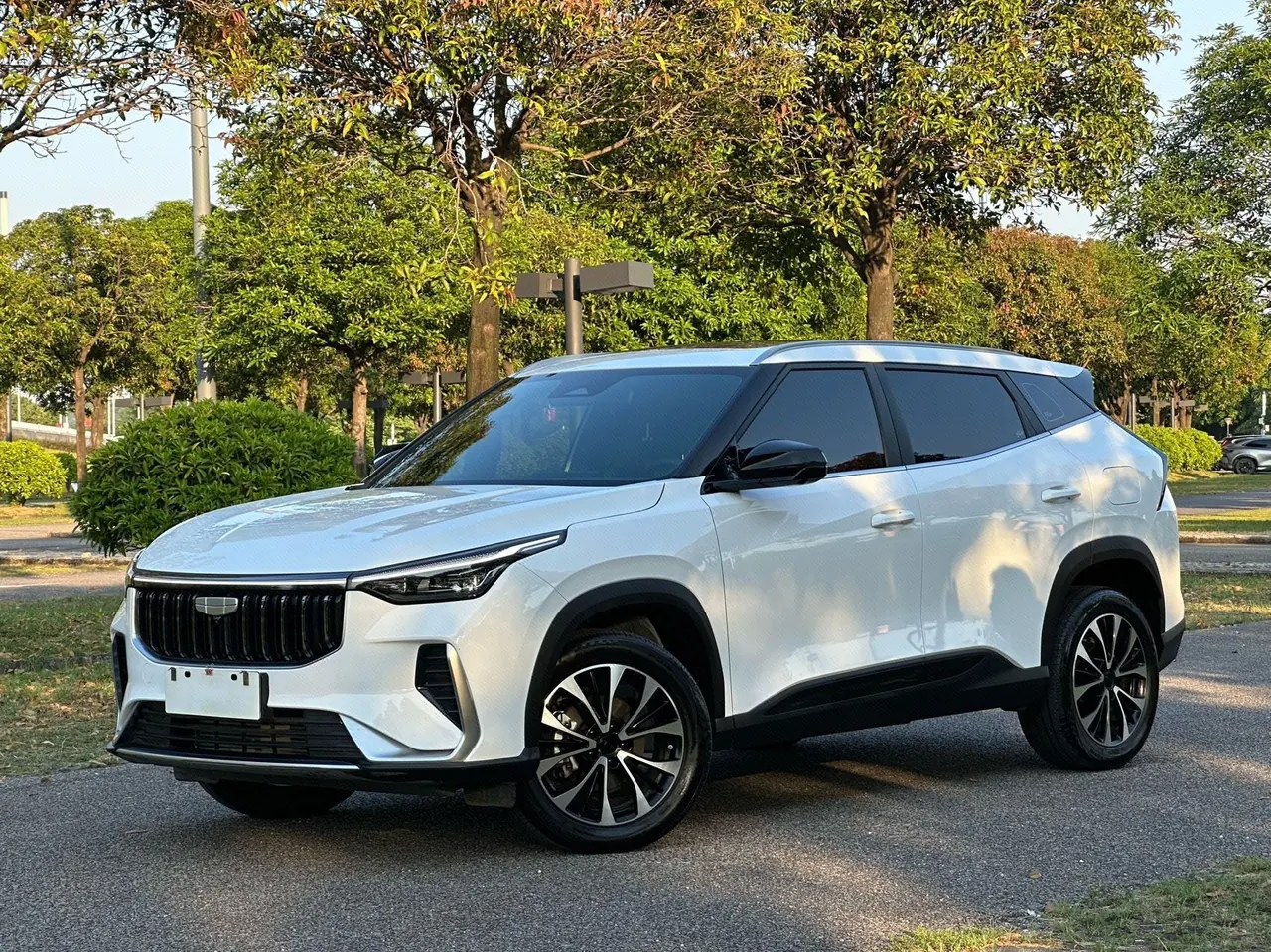Открыть галерею: Geely 2026 Boyue 1.5TD Beautiful Automatic