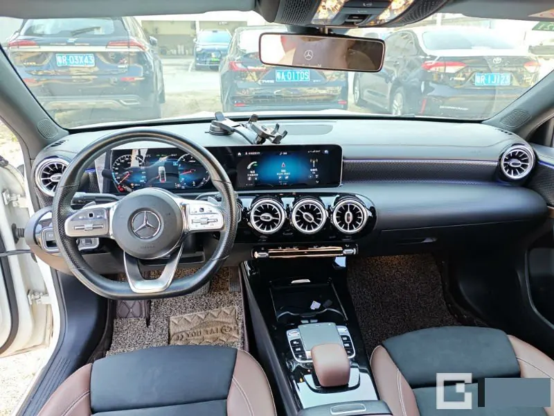 Mercedes Benz Class A 2020 A 200 L 1.3T Sports Automatic 5