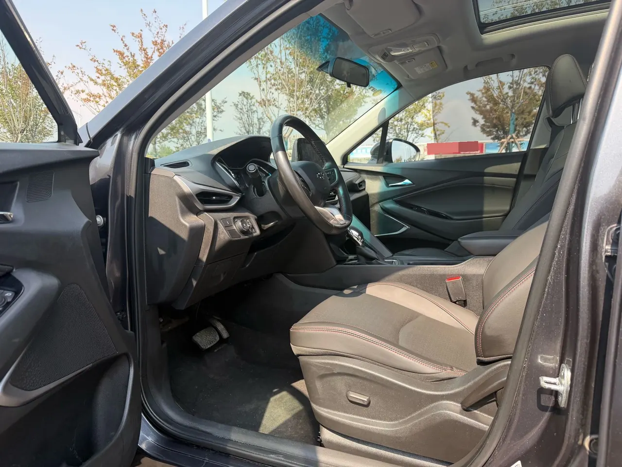 Chevrolet 2020 Volando 48V 1.3T Redline 530T Vertical Edition (52) Automatic Gear 4