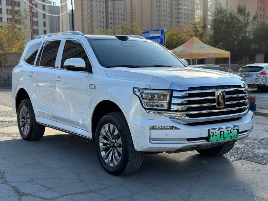 Tank 500 New Energy 2026 Model Tank 500 Hi4-T 2.0T Smart Enjoyment Version Automatic Transmission 3