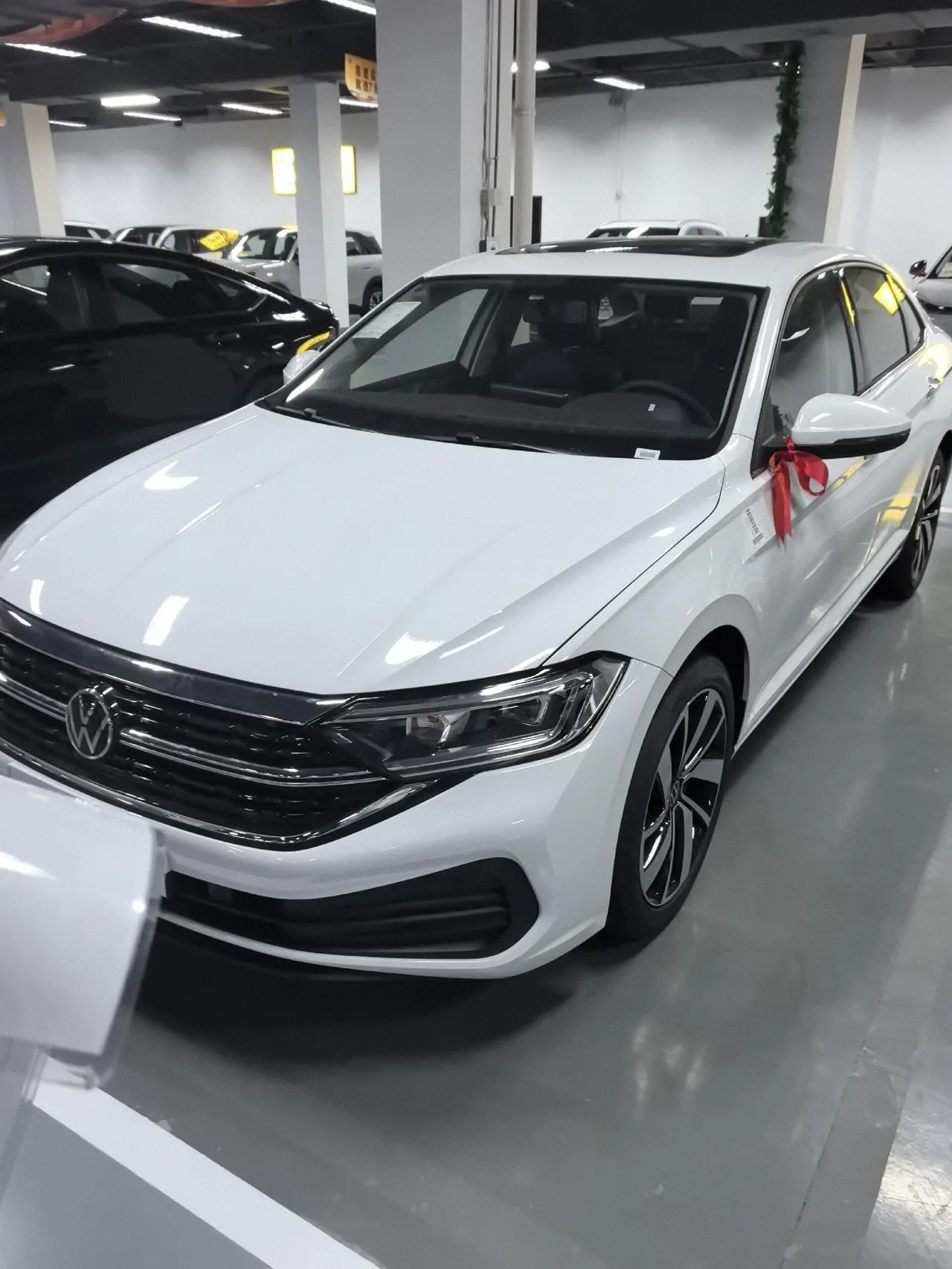 Open image lightbox: Volkswagen 2026 Sagittarius 1.5TSI 300TSI 30 million Selected Exceed Automatic Gear