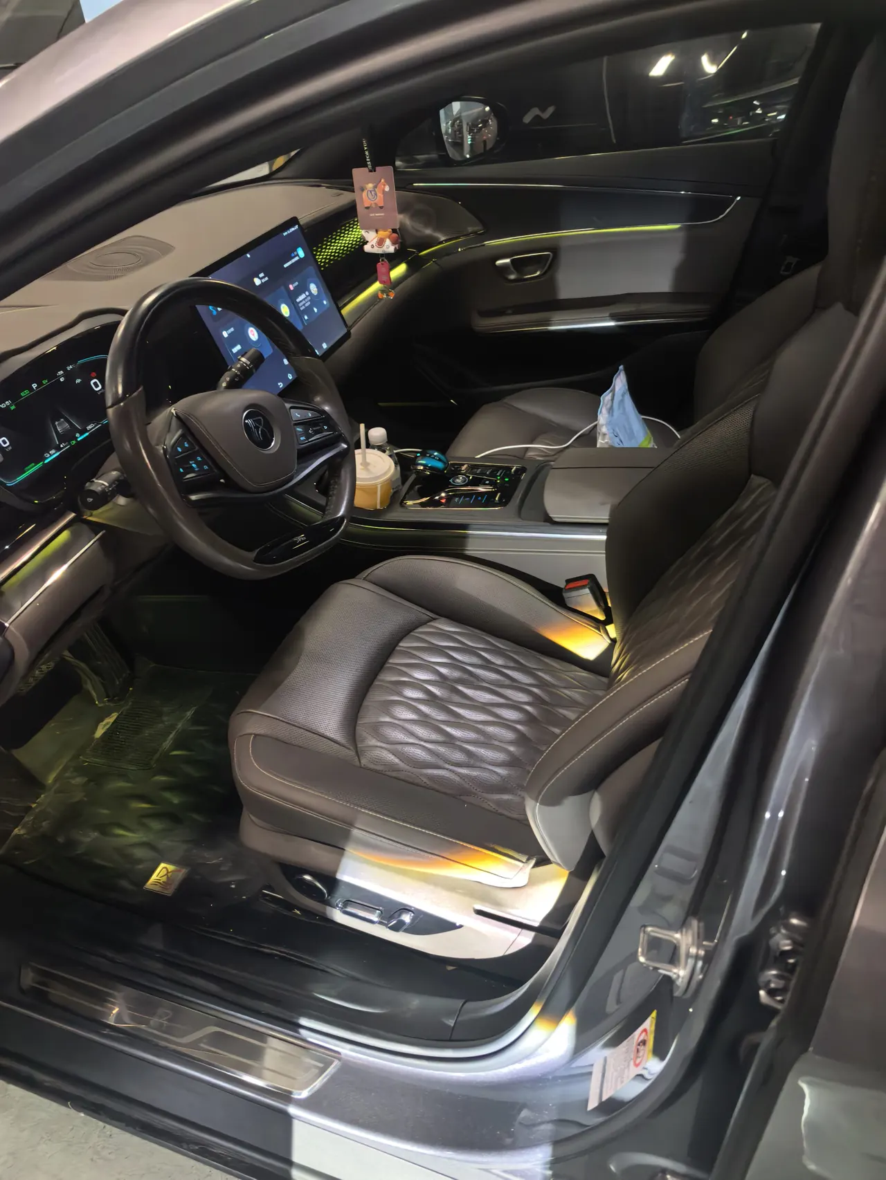 BYD 2020 Han DM 2.0T 4-wheel drive performance version noble automatic gear 5