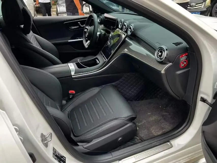 Mercedes Benz Class C 2026 C 260 L 48V 2.0T Sports Edition Automatic Gear 3