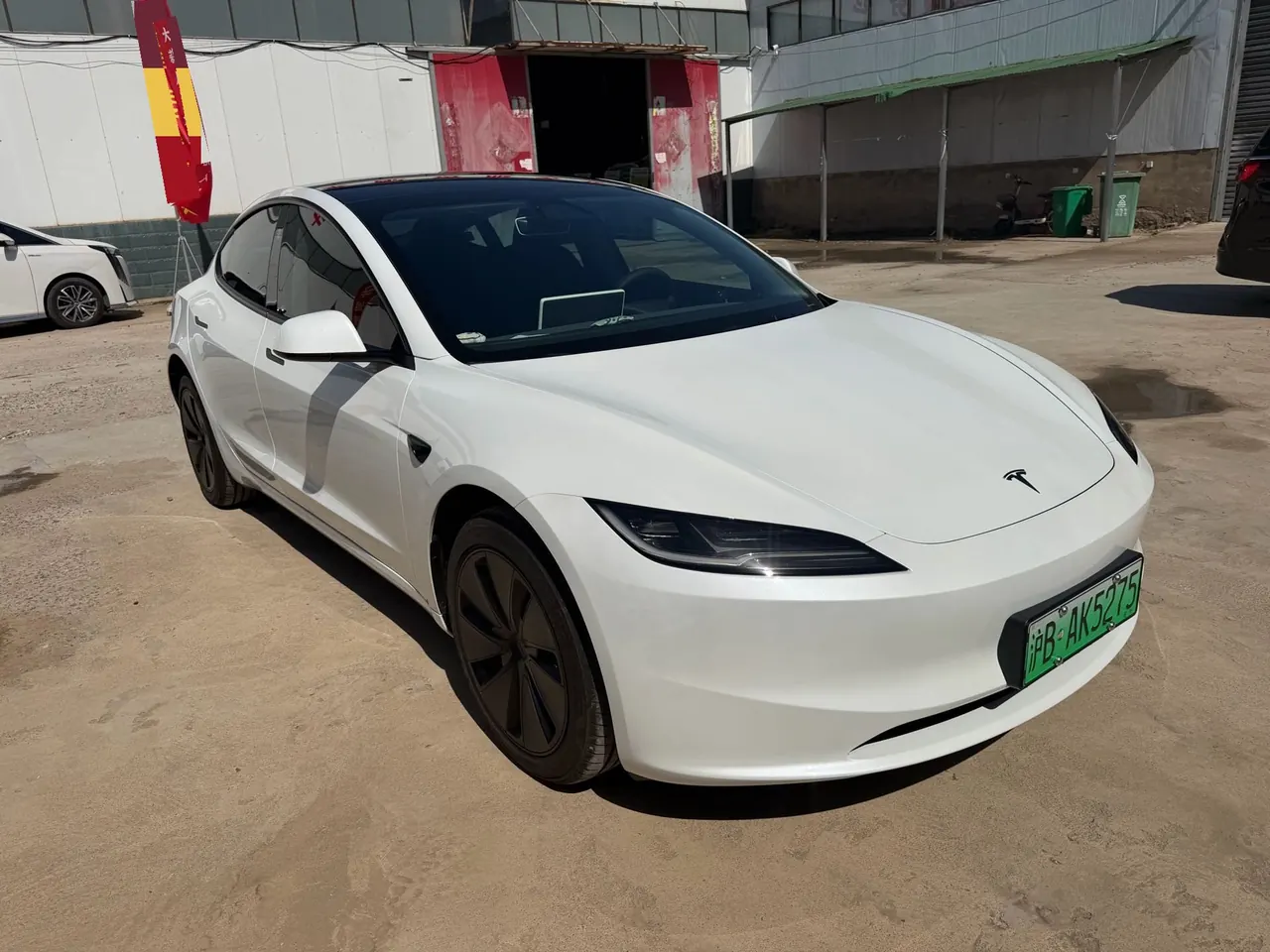 Tesla 2026 Model 3 rear-wheel drive version of automatic transmission 6