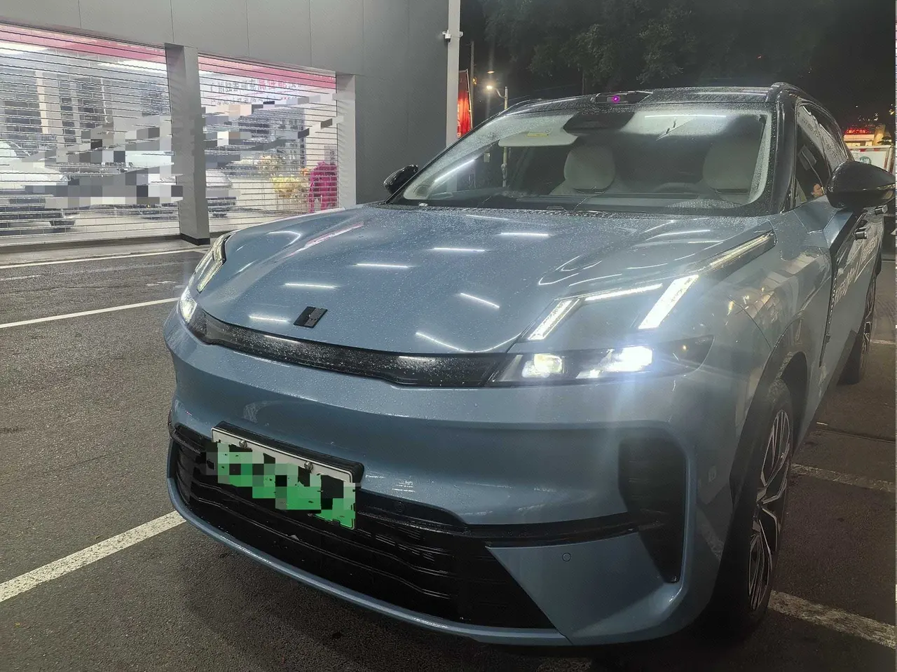 LYNK&amp;CO 2026 LYNK&amp;CO 08 EM-P 1.5T 210 Four-wheel Drive Performance Ultra H7 Automatic Gear - View 1