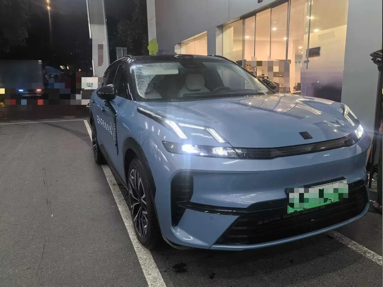 LYNK&amp;CO 2026 LYNK&amp;CO 08 EM-P 1.5T 210 Four-wheel Drive Performance Ultra H7 Automatic Gear 2
