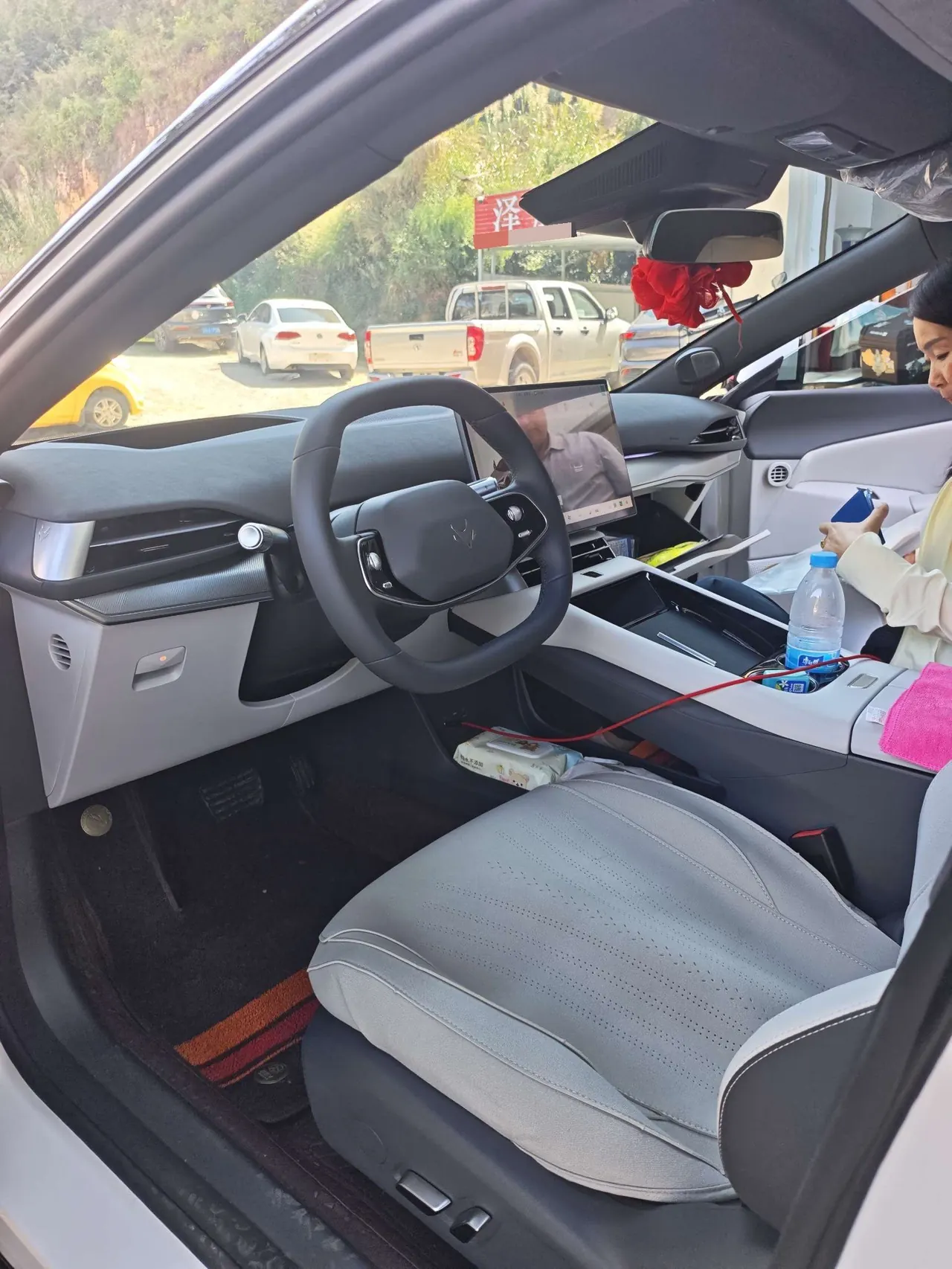 ARCFOX 2026 α S5 1450 Yuan Yuan Zhixing Edition 200kW Automatic Gear 2