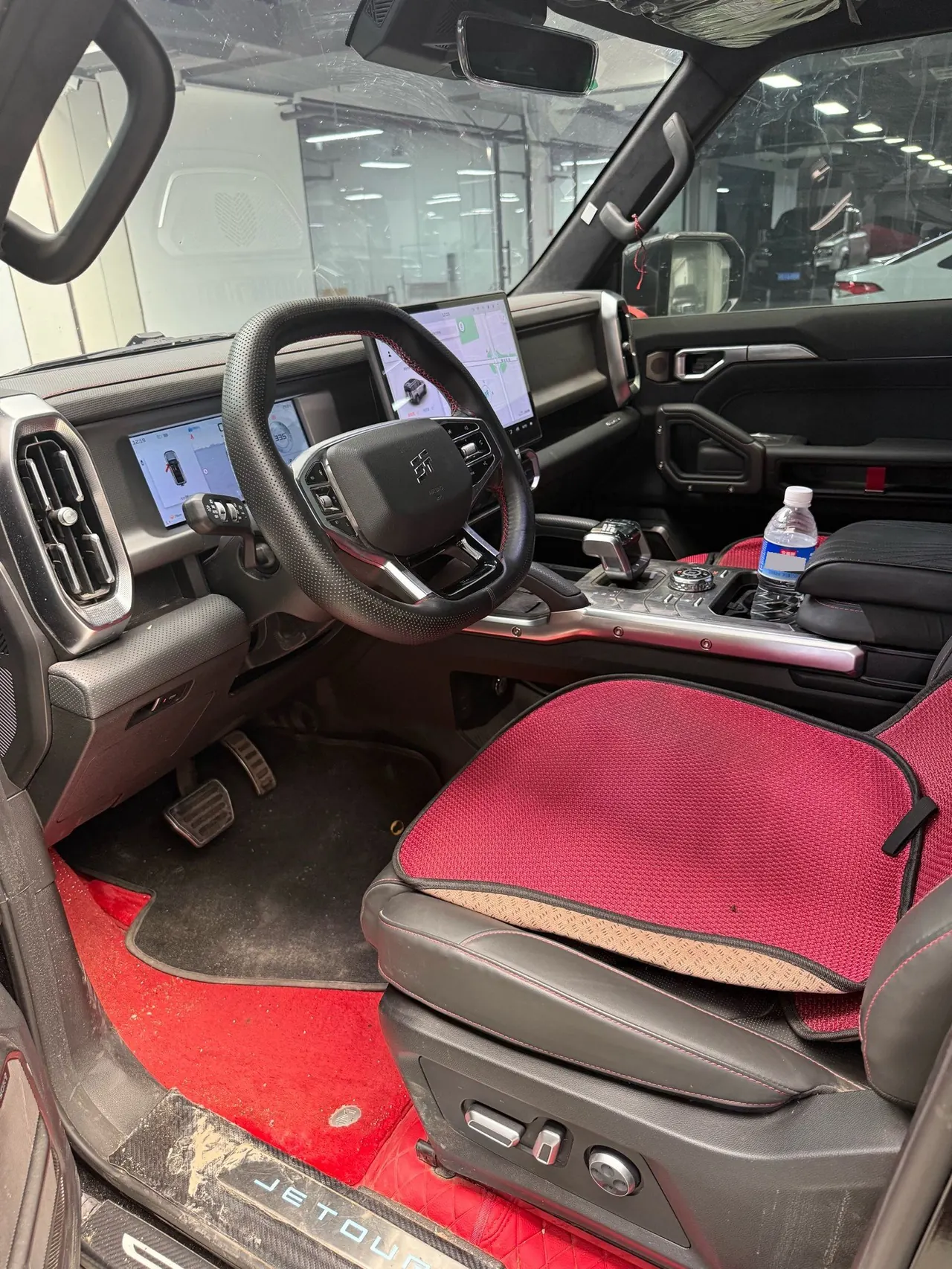 Jetour 2024 Traveler 2.0T 4-wheel Drive Yueyo PRO Automatic Gear 8