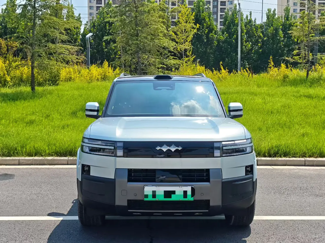 FangChengBao 2026 titanium 7 1.5T stepless 300KM four-wheel drive Ultra version automatic gear 2
