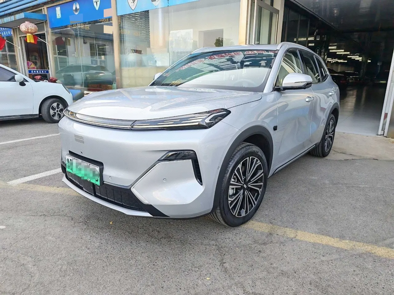 Geely Galaxy 2026 Starship 7 EM-i 1.5 135km Starship Edition Automatic Gear - View 1