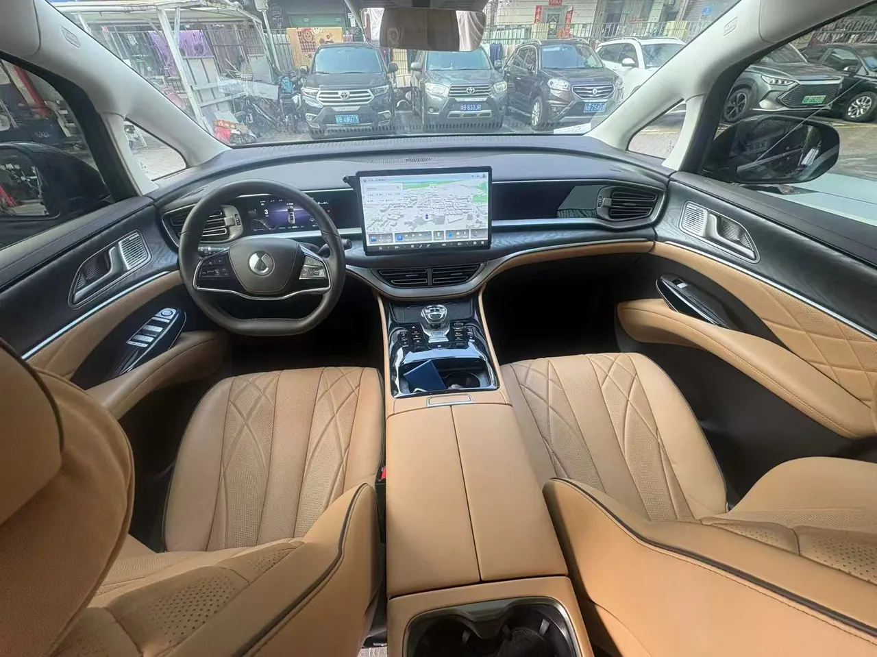 Denza 2024 Denza D9 DM-i 1.5T stepless 970 luxury automatic gear 4
