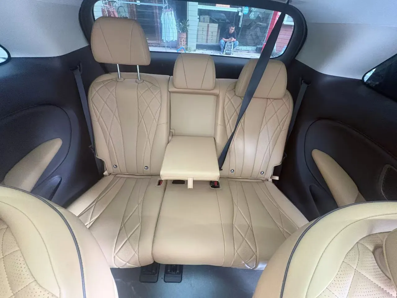 Denza 2024 Denza D9 DM-i 1.5T stepless 970 luxury automatic gear 6
