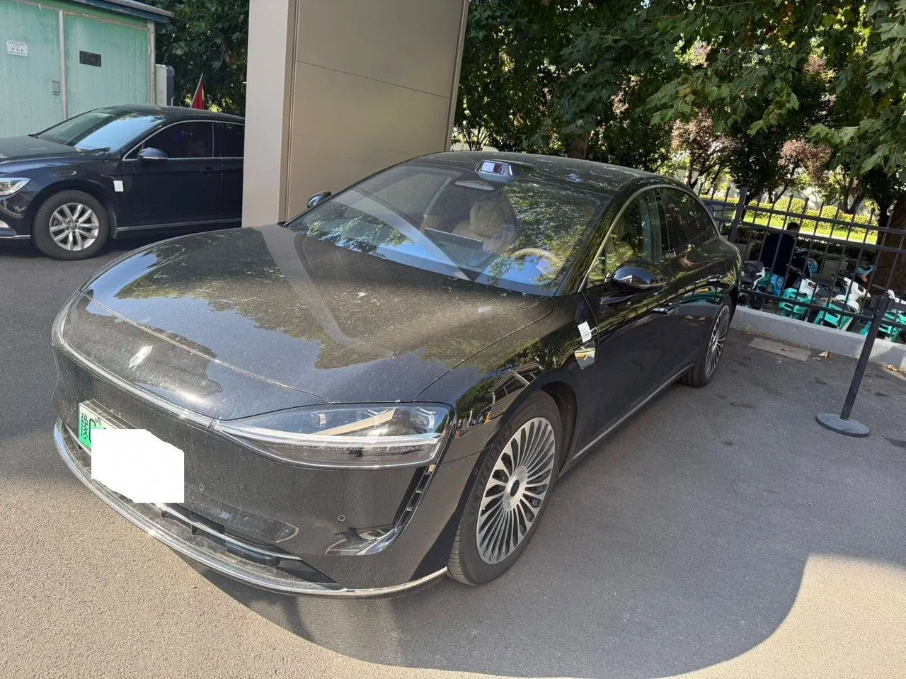 Luxeed 2026 S9 Ultra Rear Drive 53kWh Automatic - View 1