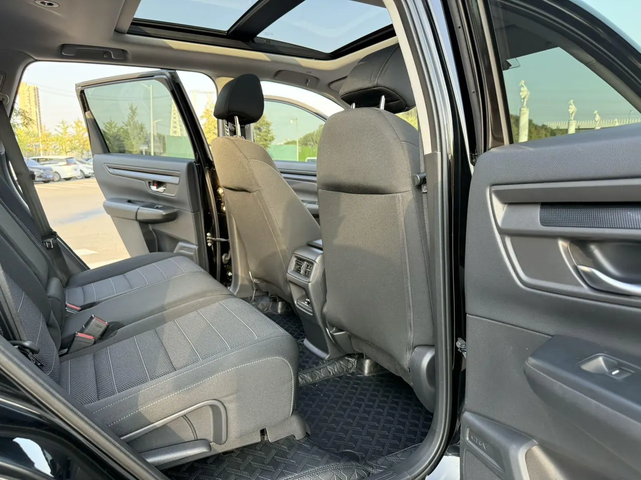 Honda 2024 CR-V 1.5T stepless 240TURBO two-drive dynamic version 5-seat automatic gear 12