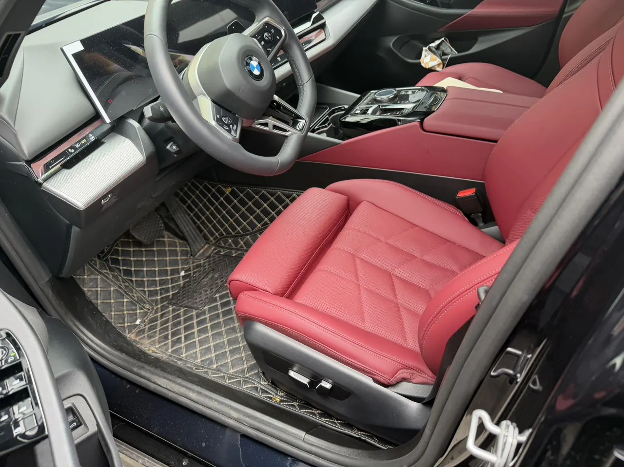 BMW 5 Series (Imported) 2024 530i 48V 2.0T Leading M Sports Suit Automatic Gear 2