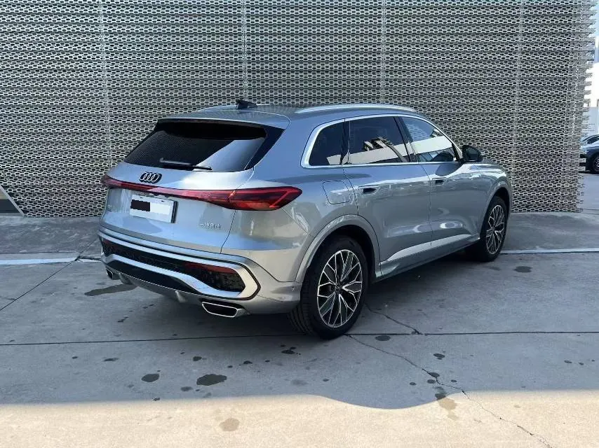 Audi 2026 Q5L 20 T 10 million users exclusive version of automatic gear 4