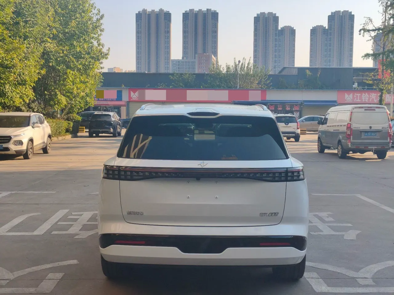 Yi Pai 2026 eπ 008 Pure Electric Home Edition 6-seat Automatic Gear 4