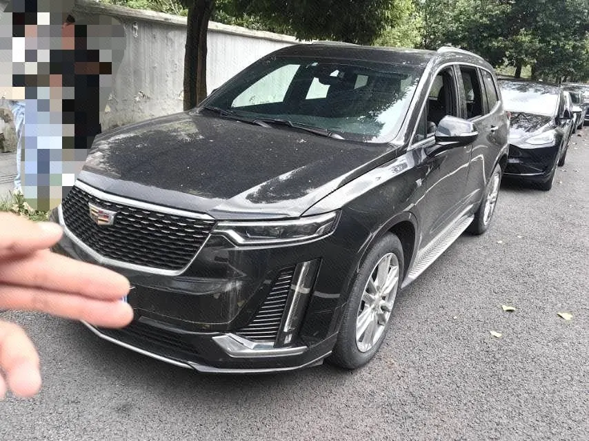 Cadillac 2022 XT6 48V 2.0T 7-seat four-wheel drive luxury standard automatic gear - View 1