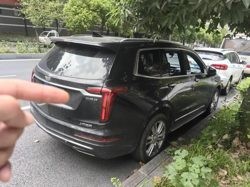 Cadillac 2022 XT6 48V 2.0T 7-seat four-wheel drive luxury standard automatic gear 3