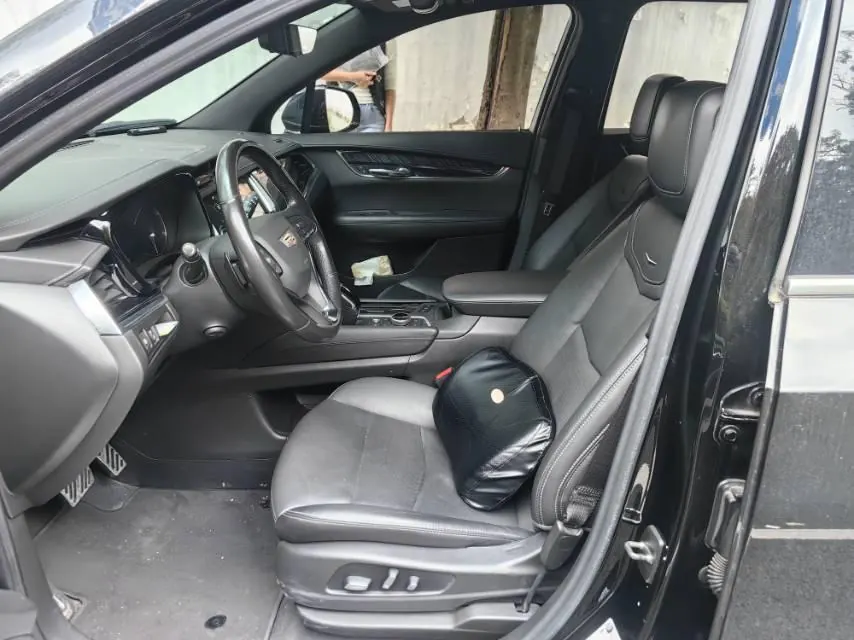 Cadillac 2022 XT6 48V 2.0T 7-seat four-wheel drive luxury standard automatic gear 4