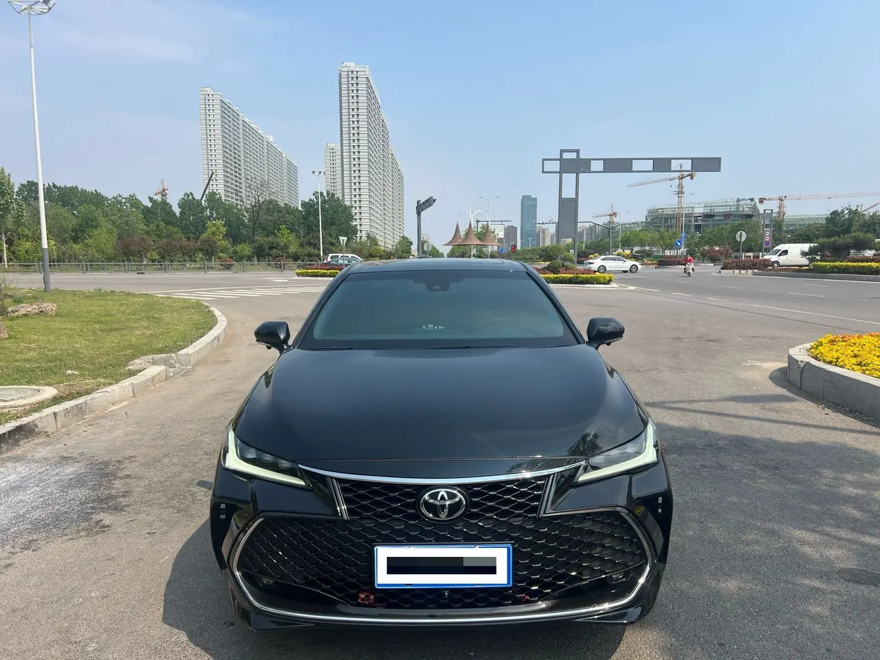 Toyota 2022 Asian Dragon 2.5 Deluxe Edition Automatic 2
