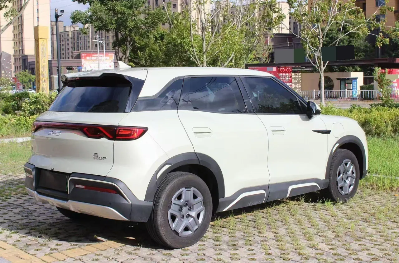 BYD 2024 Yuan UP 401KM Vital Edition Automatic Gear 9